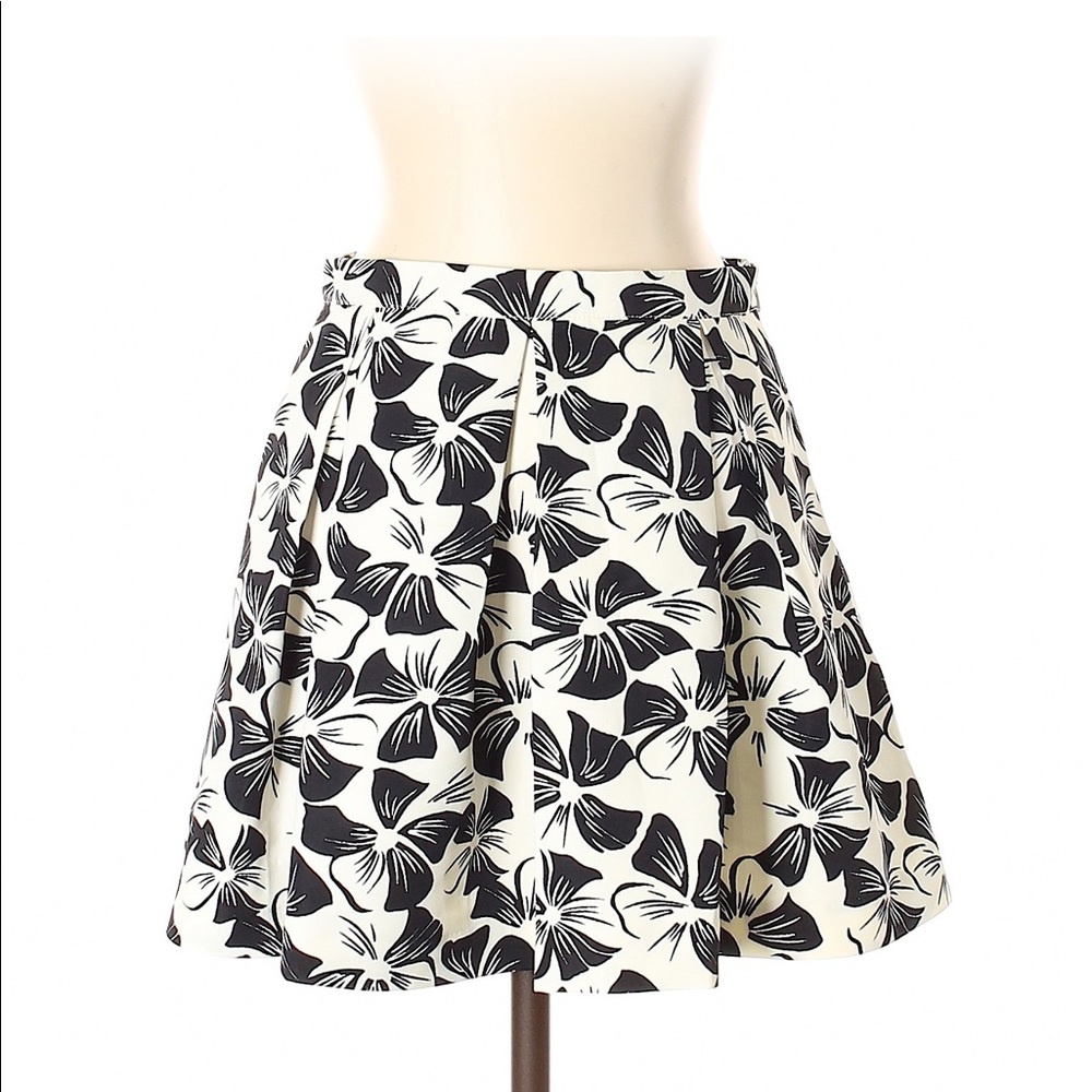 Forever 21 Flared Mini Skirt